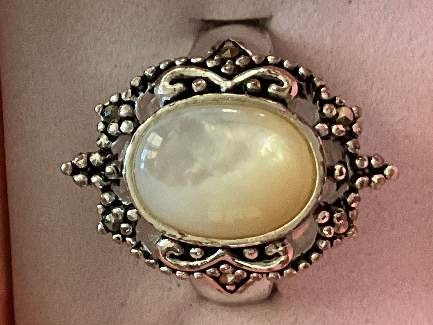 VTG Mother of Pearl Ring